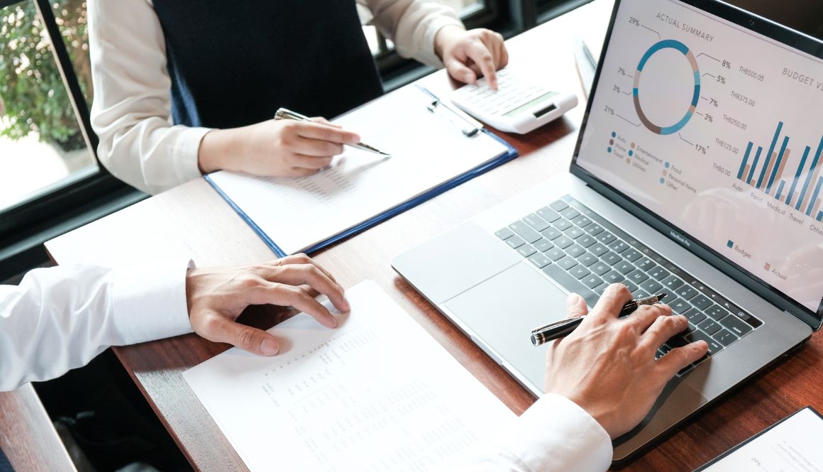 TYPES OF INVESTMENTS AND HOW THEY WORK visual data 5